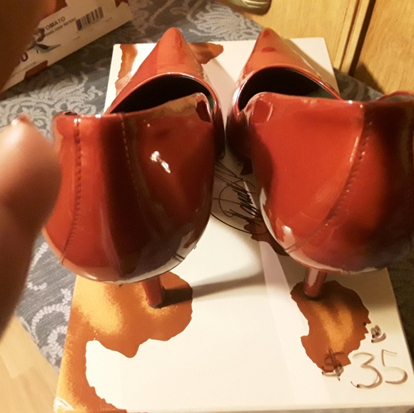 Red Pumps - Picture 3 of 5